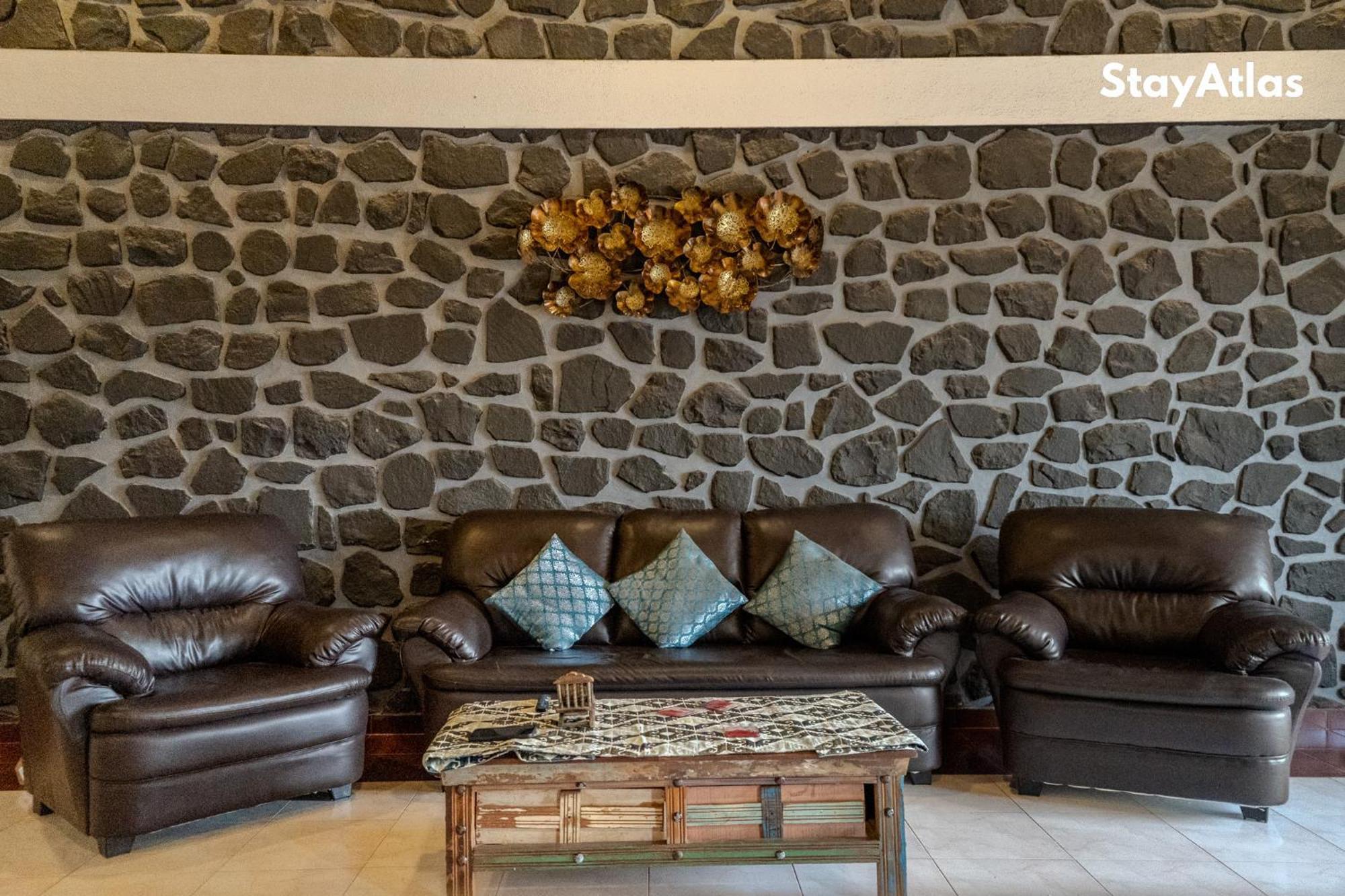 Nysa Villa & Homestay By Stayatlas Igatpuri Kültér fotó